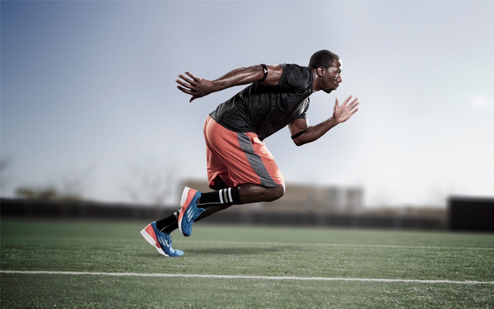 中国队稳扎稳打掌控比赛节奏，中国队是最稳定的球队